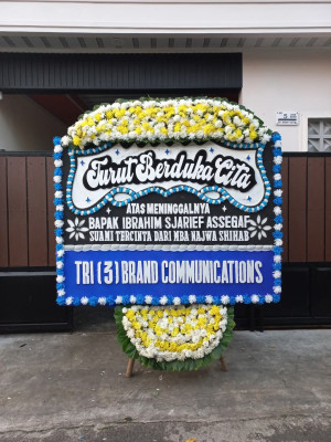 Papan Bunga Duka di Sungai Babuat